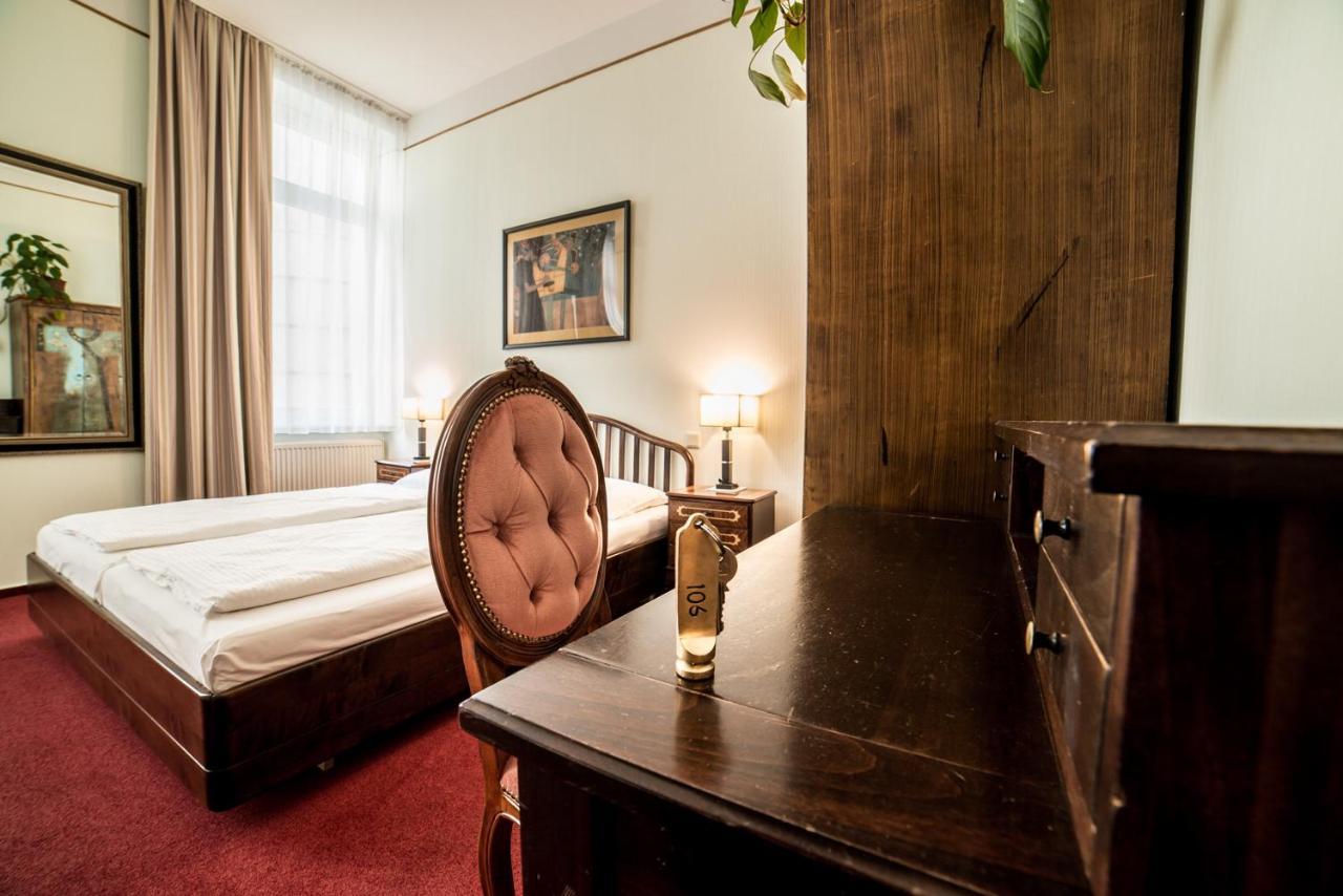 Vienna Boutique - Premium Hostel Exterior photo